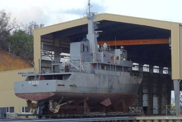 DMC, het eerste captain lierbesturingssysteem, Mombasa Shipyard