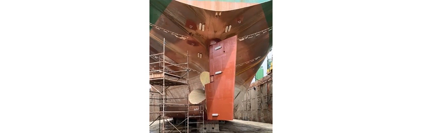 Rudder repair of a chemical tanker