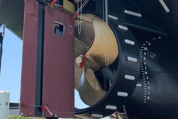 THE PROCESS OF INSTALLING A FLAP RUDDER, dmc